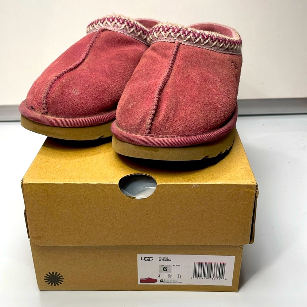 Women's Ugg Australia Tasman Slipper/Clog - Size 6